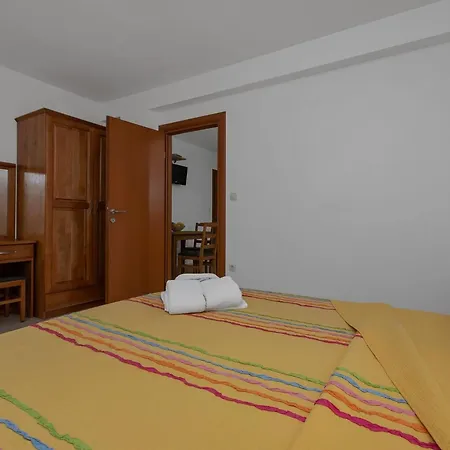 Juric - One Bedroom - 2 Baska Voda