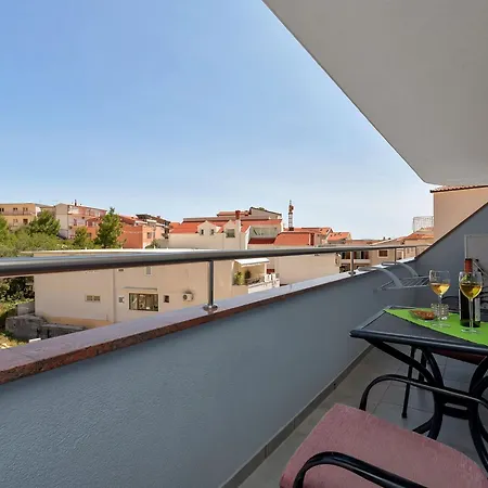Apartment Juric - One Bedroom - 2 *